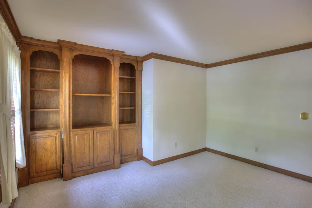 4890 Mill Run Jackson, MI 49201