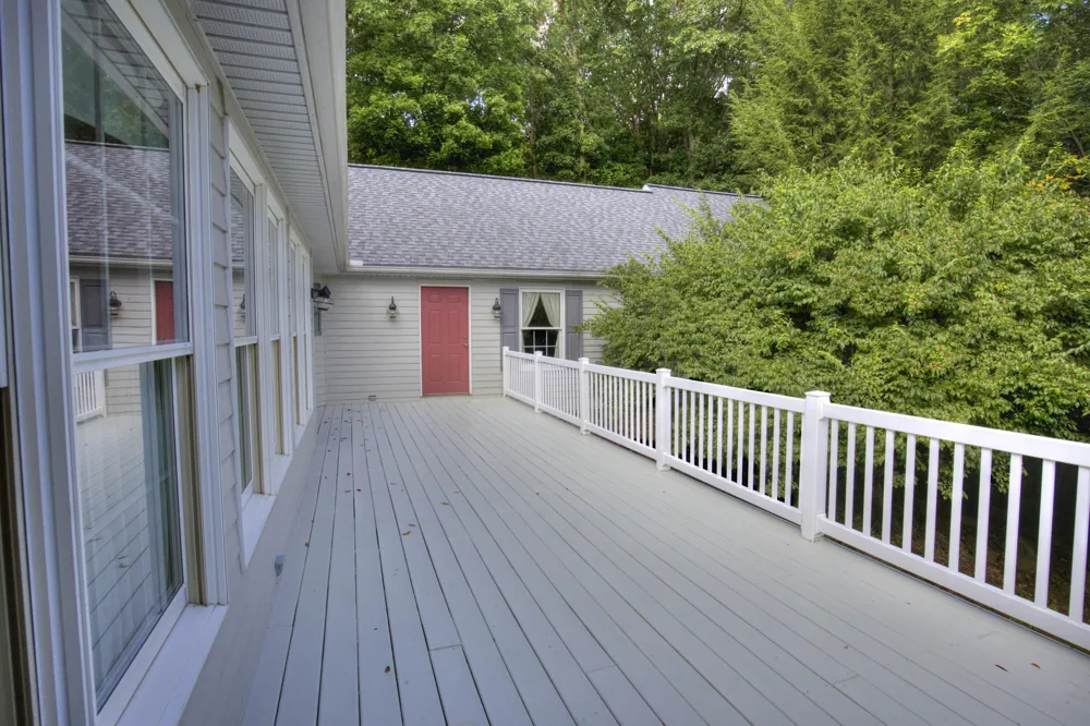 4890 Mill Run Jackson, MI 49201
