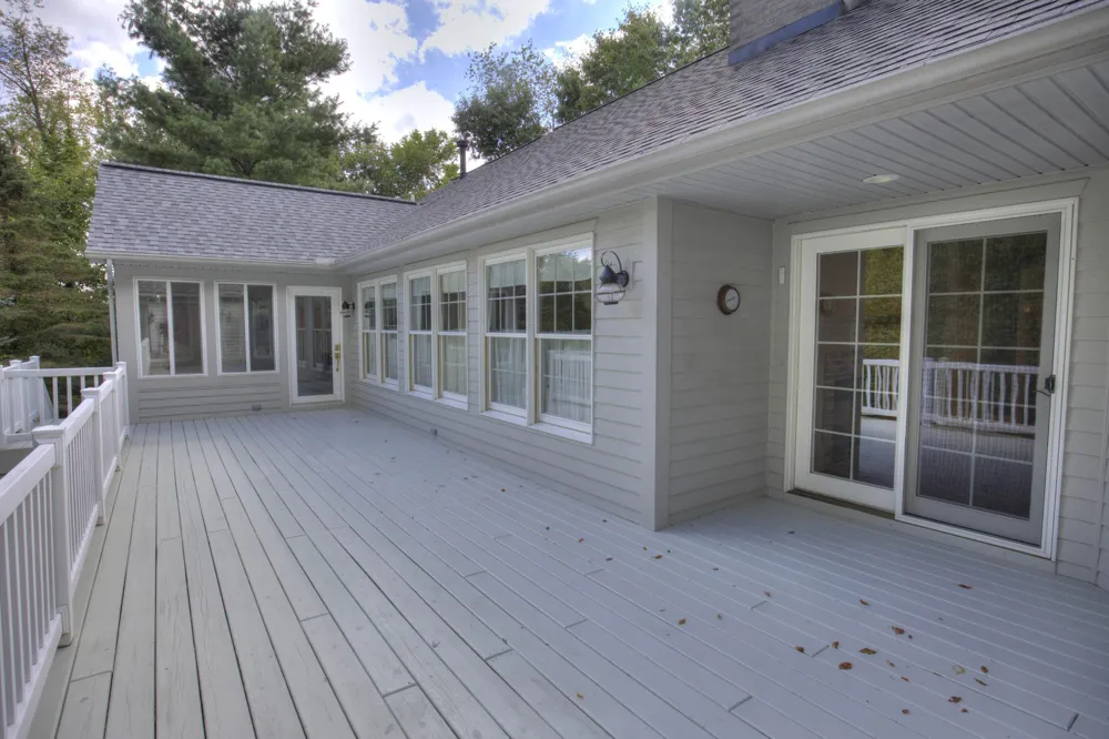 4890 Mill Run Jackson, MI 49201