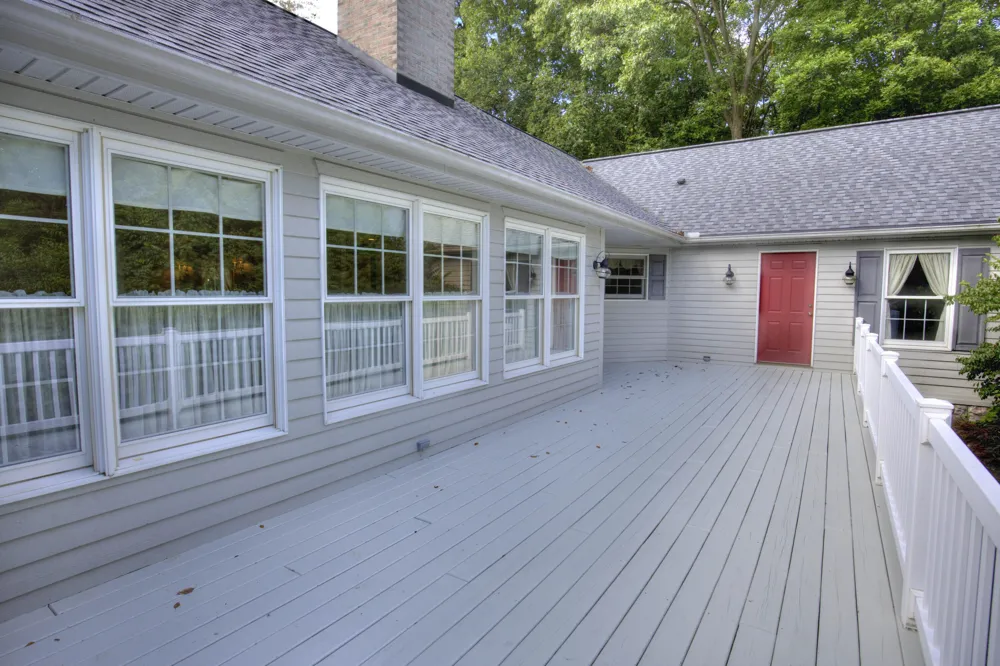 4890 Mill Run Jackson, MI 49201