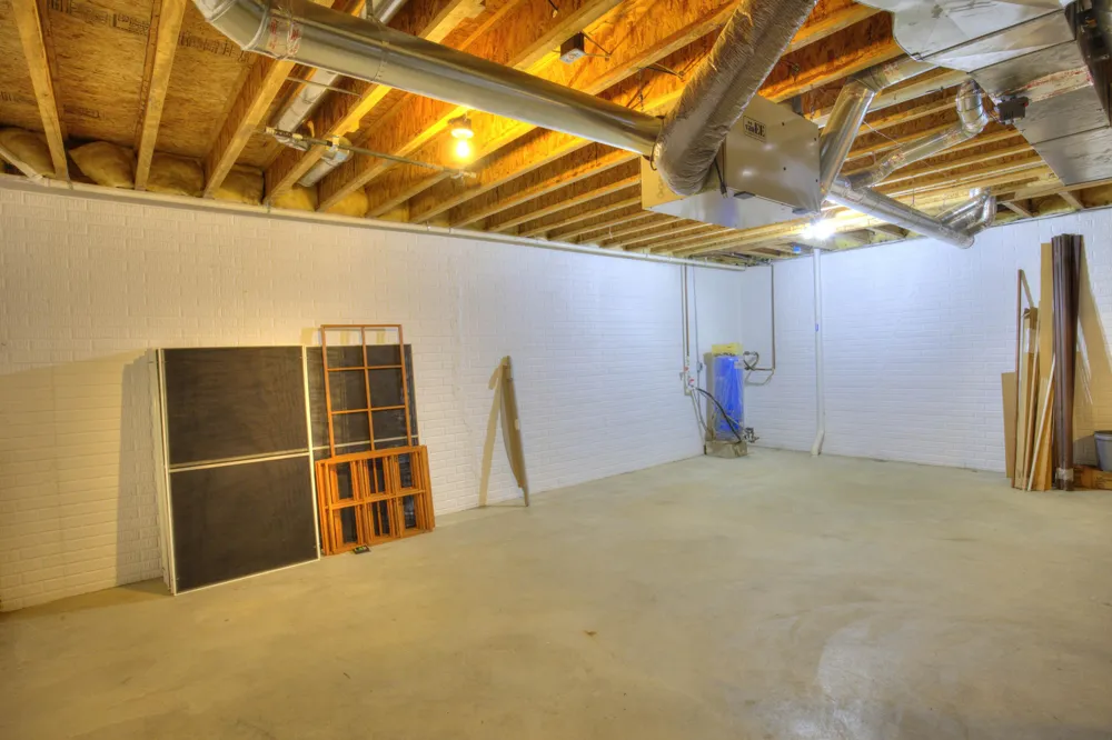 4890 Mill Run Jackson, MI 49201