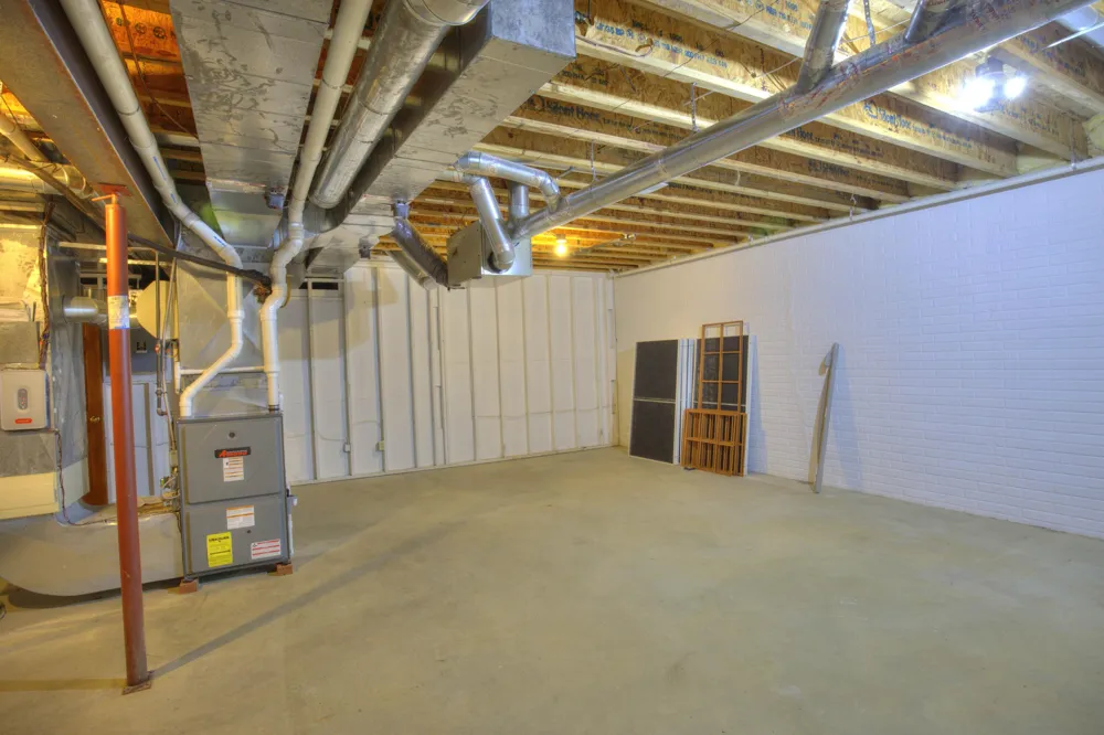 4890 Mill Run Jackson, MI 49201
