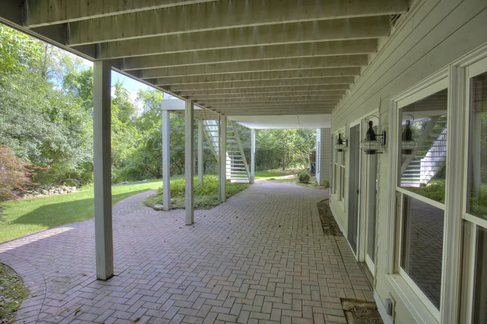 4890 Mill Run Jackson, MI 49201