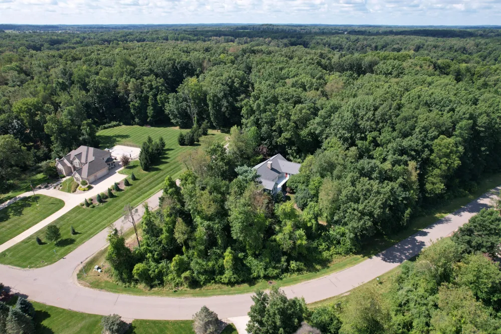 4890 Mill Run Jackson, MI 49201