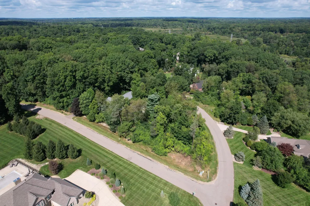 4890 Mill Run Jackson, MI 49201