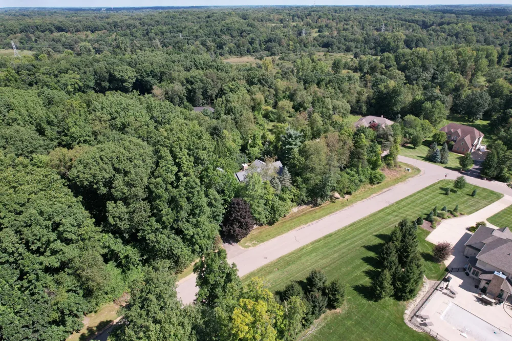 4890 Mill Run Jackson, MI 49201