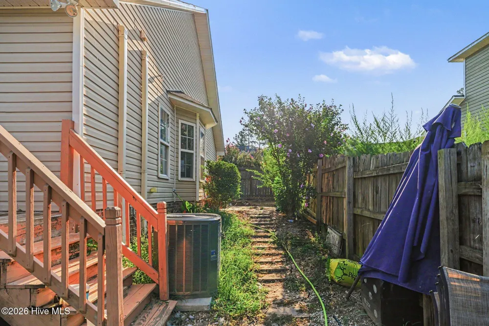 596 Colonial Hills Drive Lillington, NC 27546
