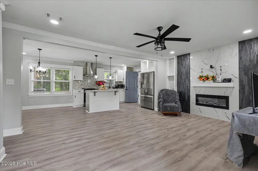 4509 Kings Drive Wilmington, NC 28405