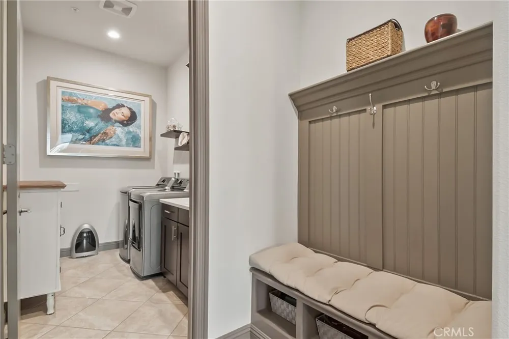 24325 Overlook Corona, CA 92883