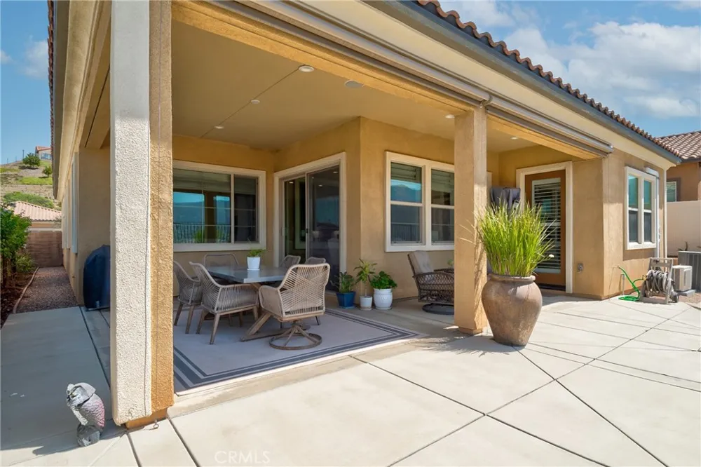 24325 Overlook Corona, CA 92883