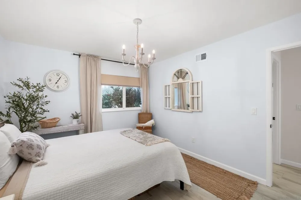 9140 Inverness Santee, CA 92071