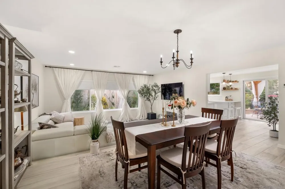 9140 Inverness Santee, CA 92071