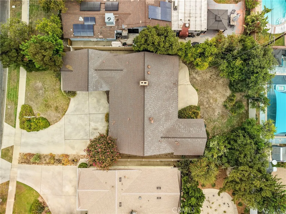 16846 Minnehaha Street Granada Hills, CA 91344