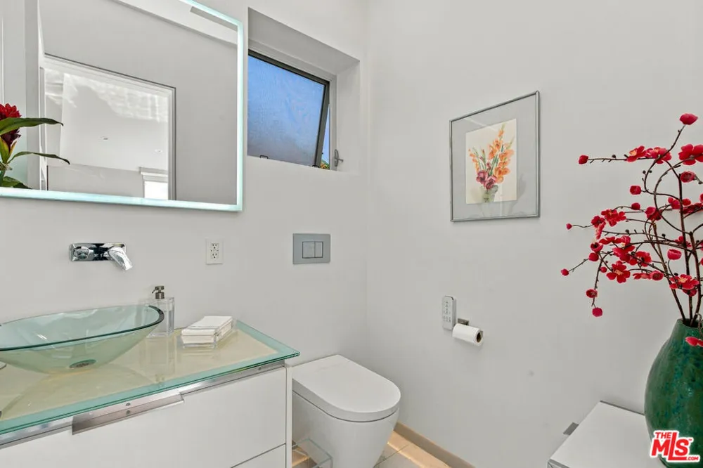 28405 Via Acero Street Malibu, CA 90265