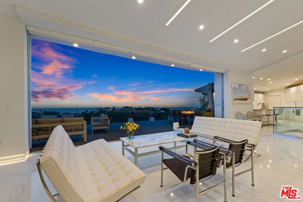 28405 Via Acero Street Malibu, CA 90265