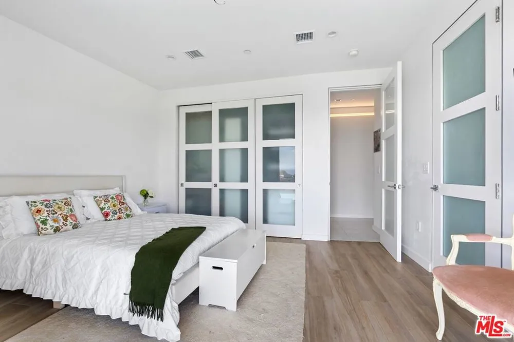 28405 Via Acero Street Malibu, CA 90265