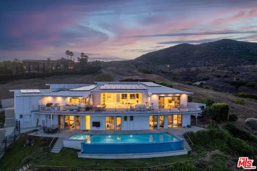 28405 Via Acero Street Malibu, CA 90265