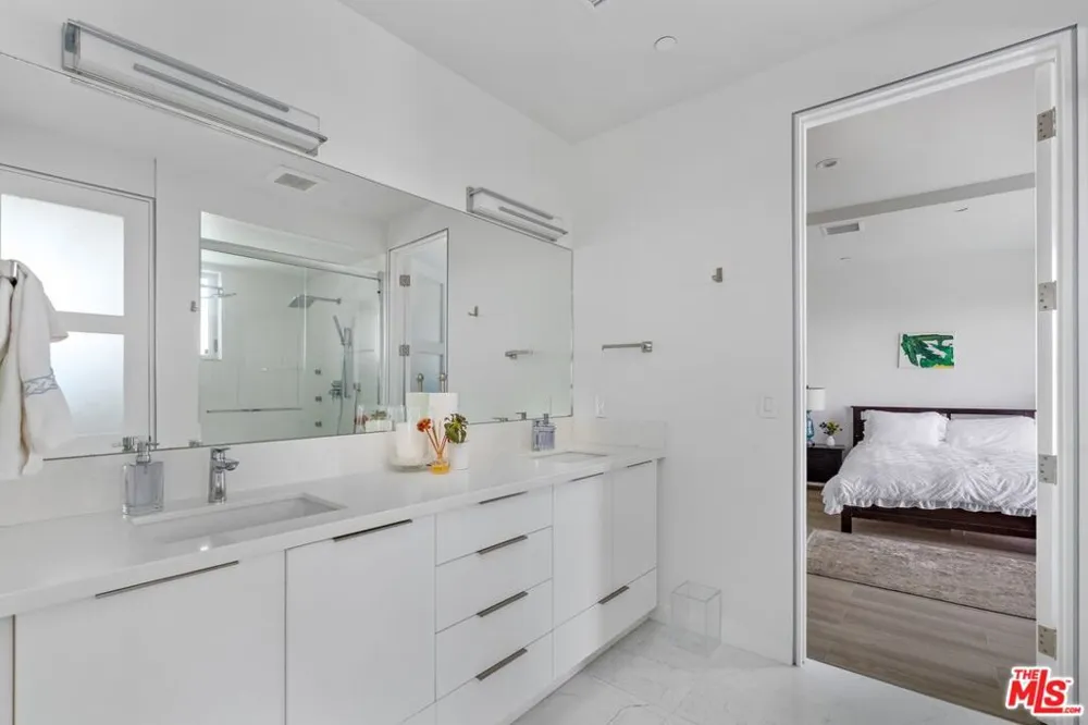 28405 Via Acero Street Malibu, CA 90265