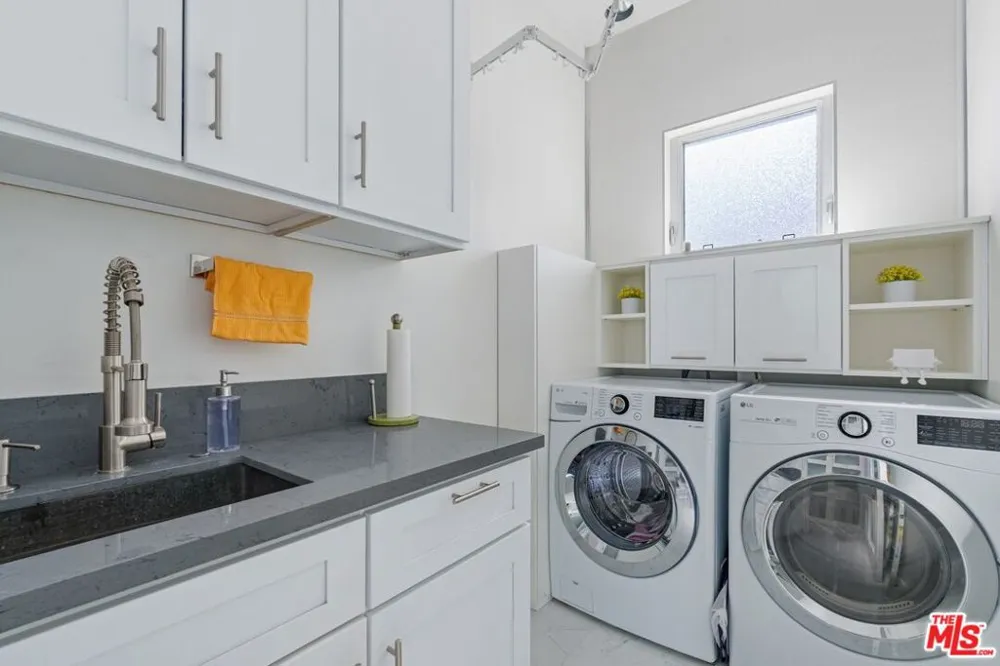 28405 Via Acero Street Malibu, CA 90265