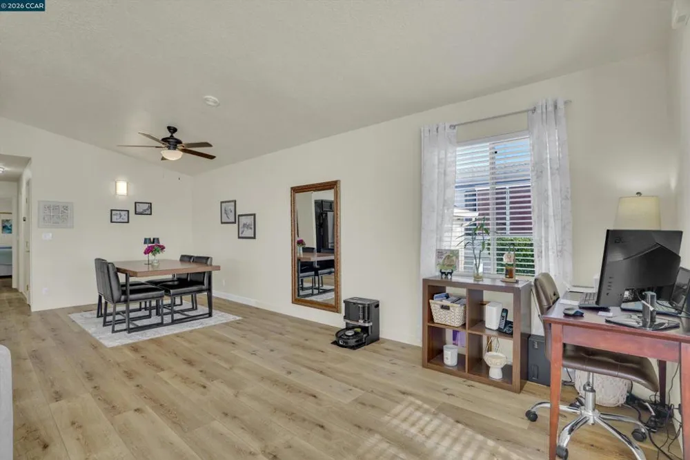 1840 Paris Ln Antioch, CA 94509