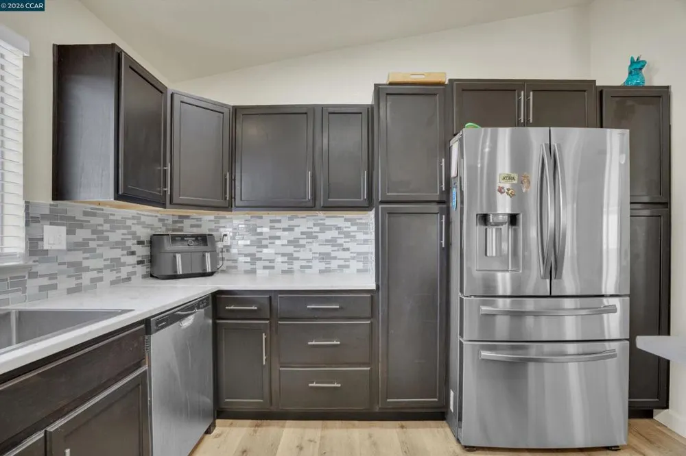 1840 Paris Ln Antioch, CA 94509