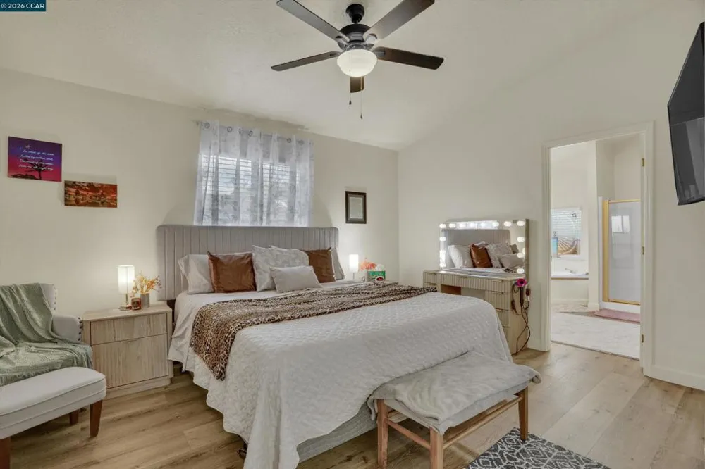 1840 Paris Ln Antioch, CA 94509