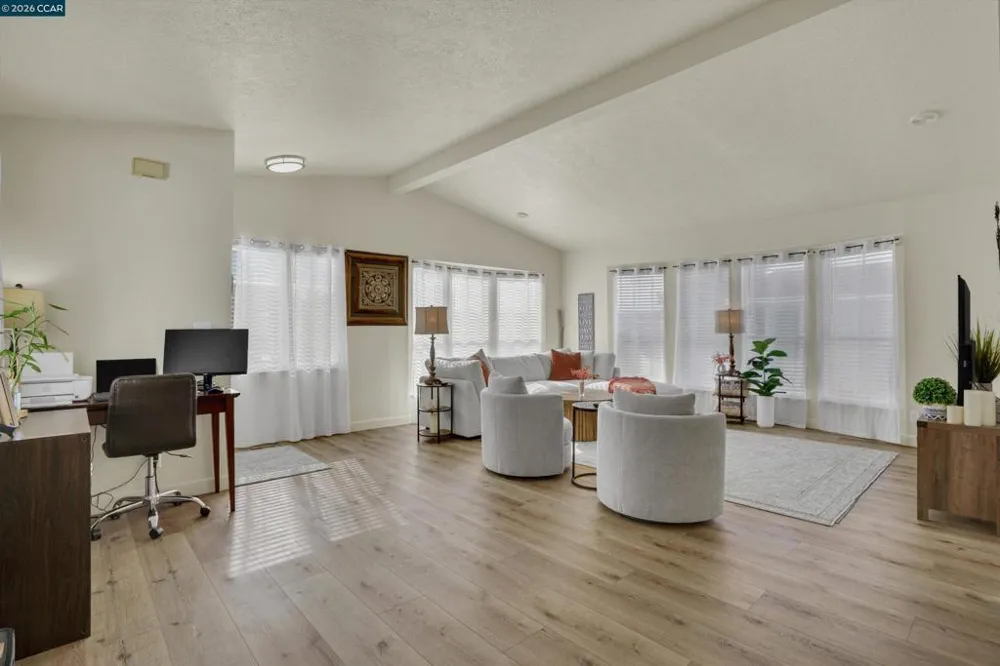 1840 Paris Ln Antioch, CA 94509