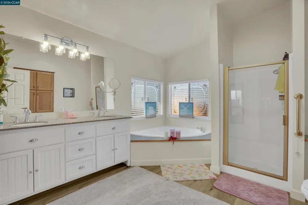 1840 Paris Ln Antioch, CA 94509