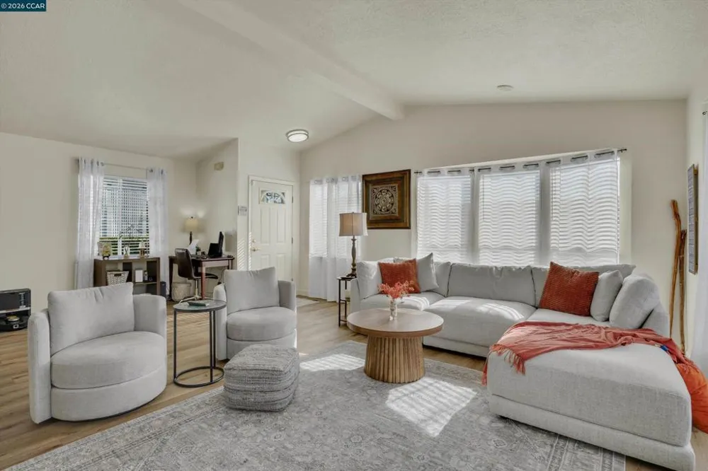 1840 Paris Ln Antioch, CA 94509