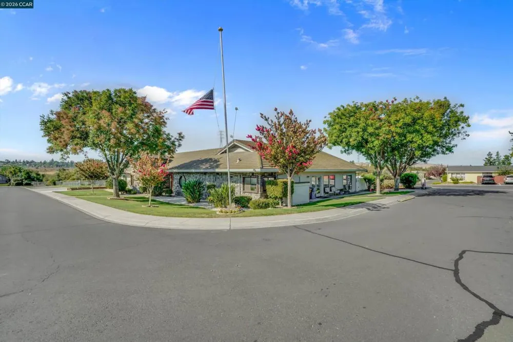 1840 Paris Ln Antioch, CA 94509
