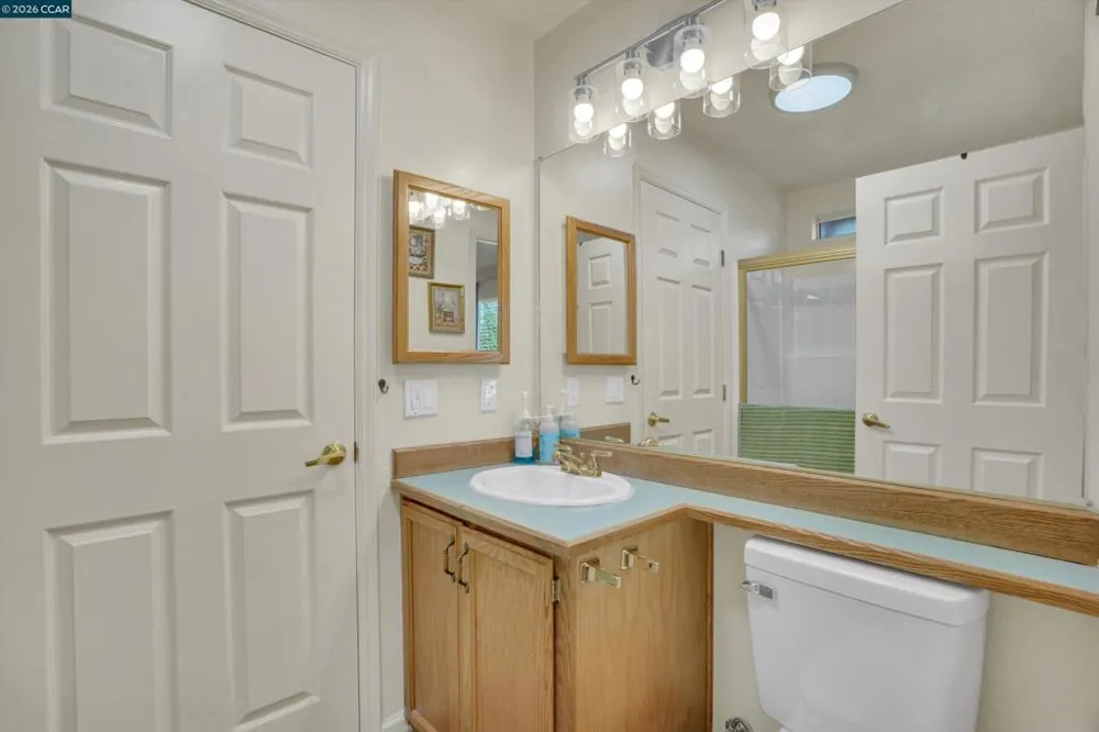 1840 Paris Ln Antioch, CA 94509