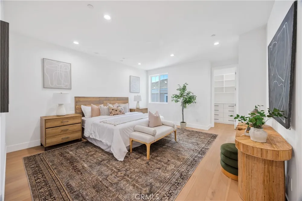 2420 Ives Lane Redondo Beach, CA 90278