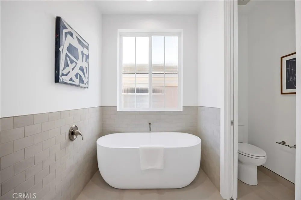2420 Ives Lane Redondo Beach, CA 90278