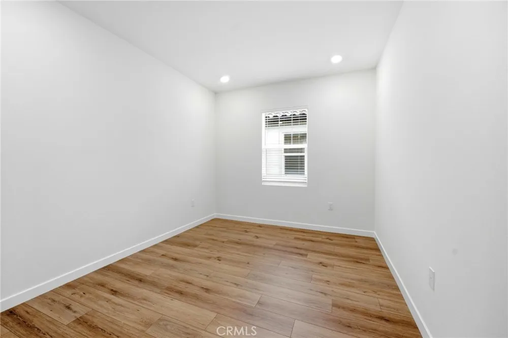 23712 Wilcox Drive Newhall, CA 91321