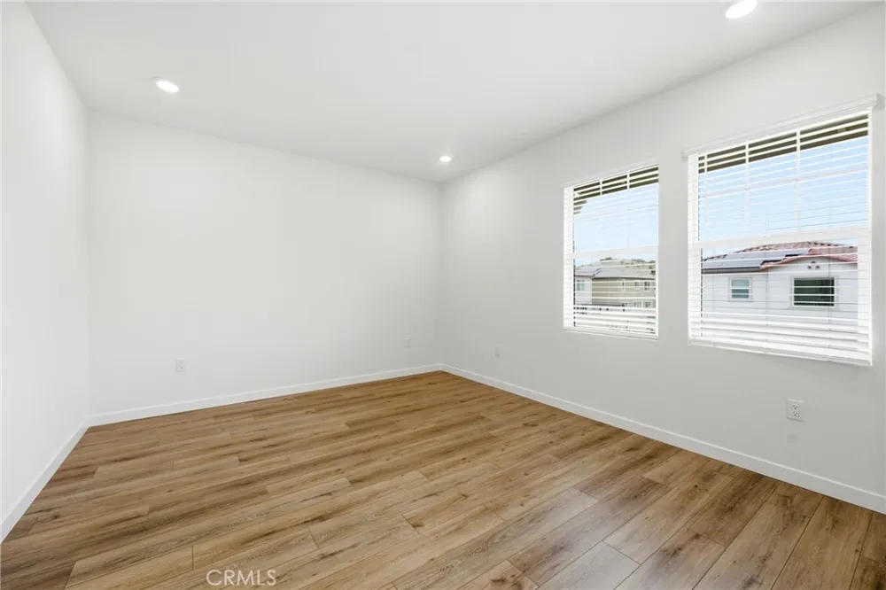 23712 Wilcox Drive Newhall, CA 91321