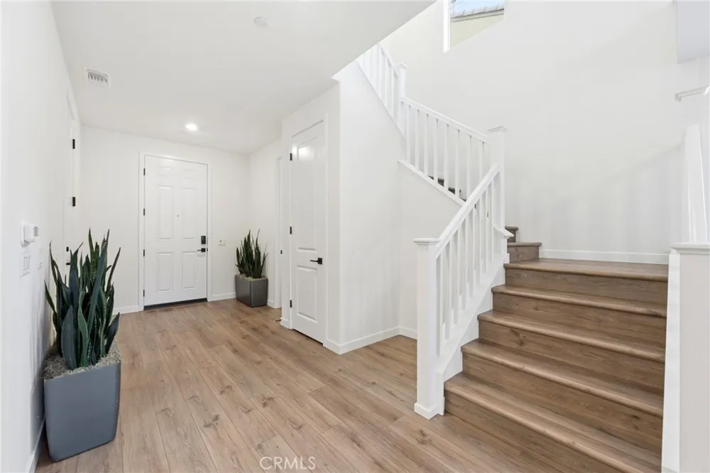23712 Wilcox Drive Newhall, CA 91321