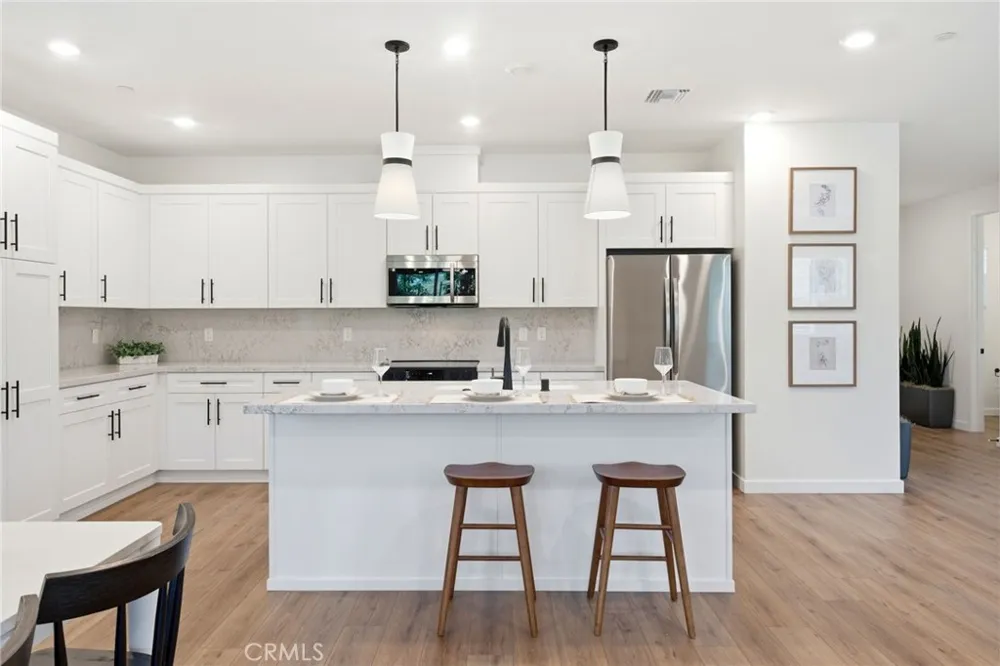 23712 Wilcox Drive Newhall, CA 91321