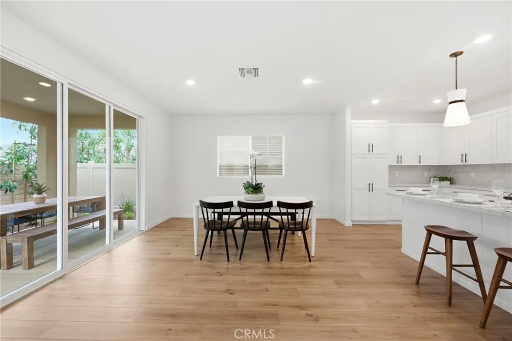 23712 Wilcox Drive Newhall, CA 91321