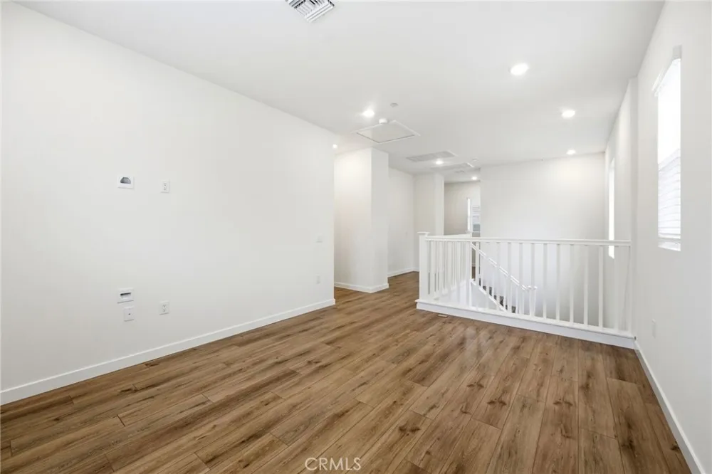23712 Wilcox Drive Newhall, CA 91321