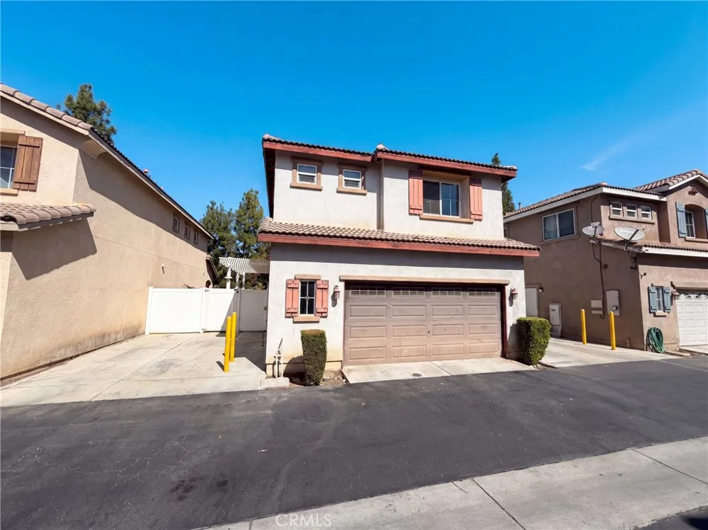 1747 Palermo Riverside, CA 92507