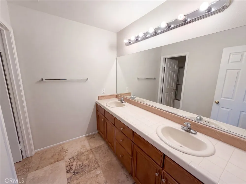 1747 Palermo Riverside, CA 92507