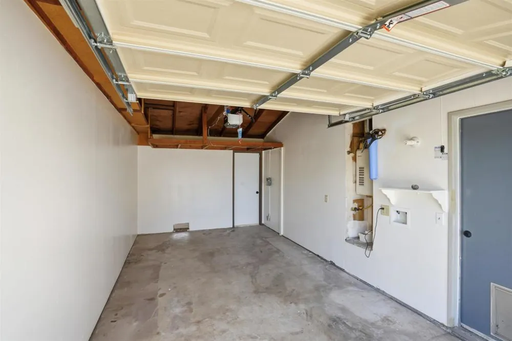2386 San Bernardo Hemet, CA 92545