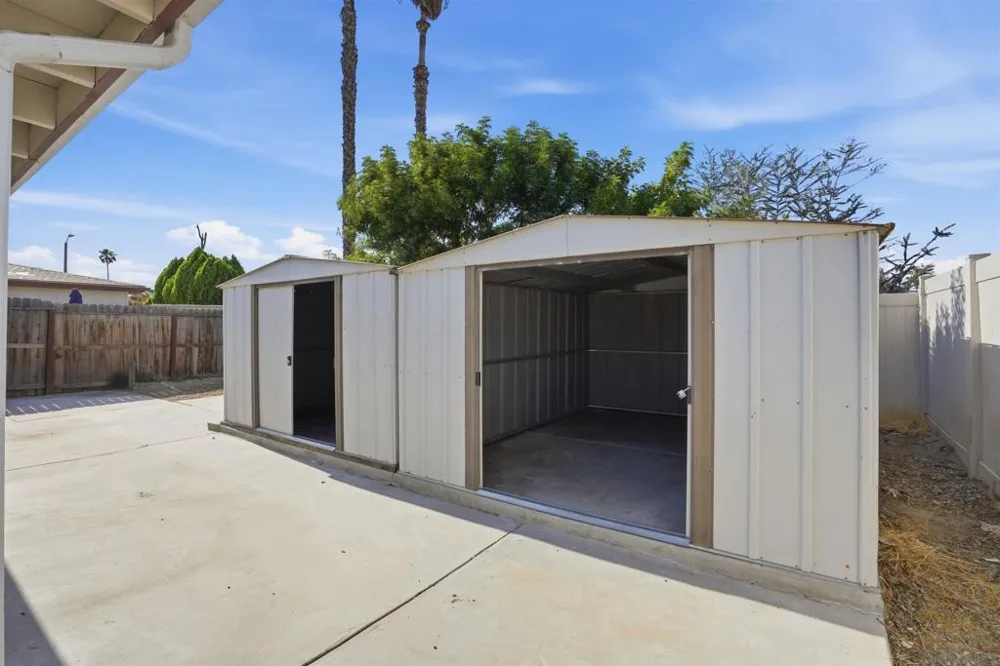2386 San Bernardo Hemet, CA 92545