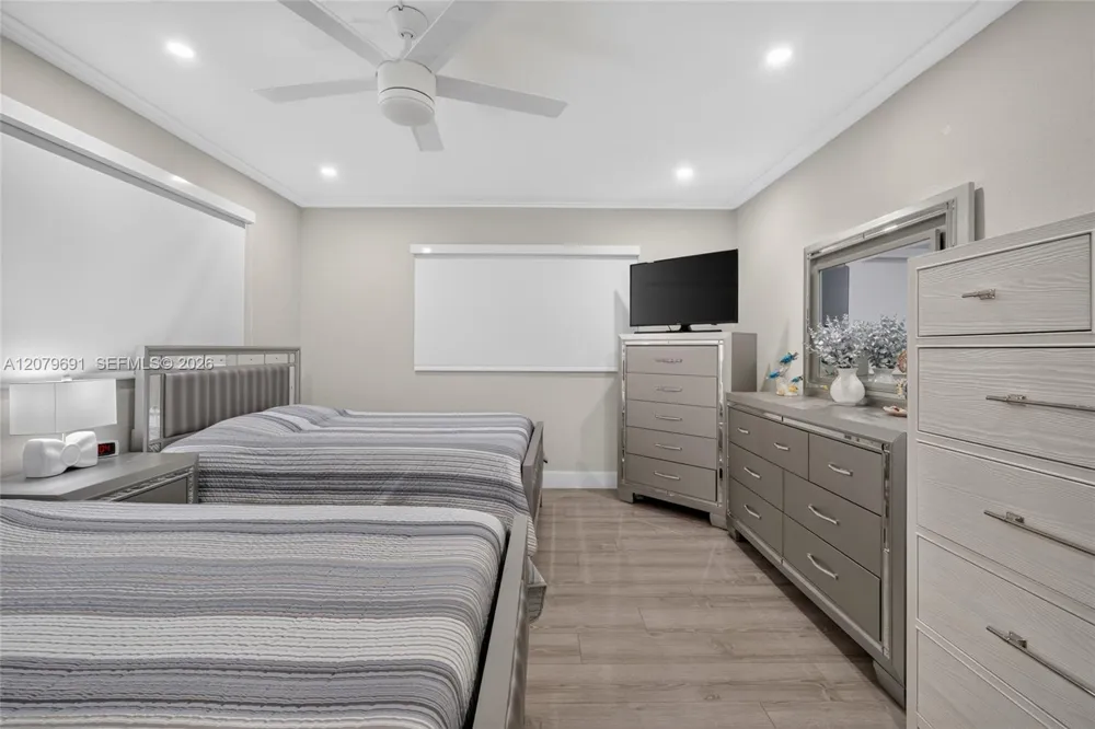 11235 SW 172nd St #I-1543 Miami, FL 33157