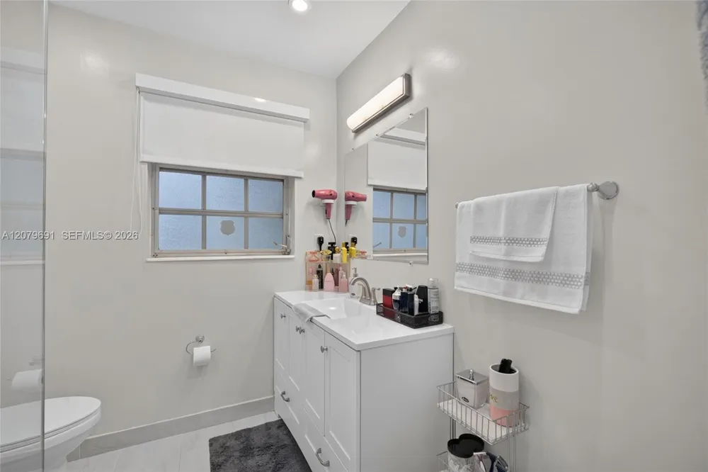11235 SW 172nd St #I-1543 Miami, FL 33157