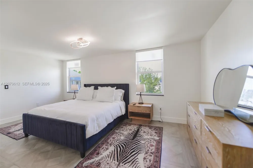 17800 Atlantic Blvd #PH14 Sunny Isles Beach, FL 33160