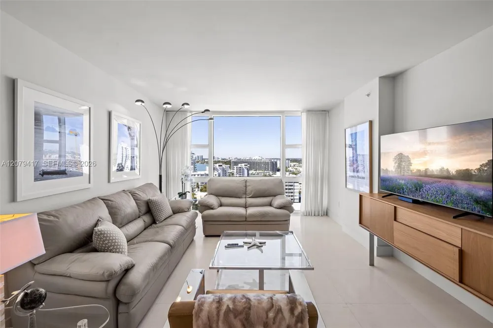 6801 Collins Ave #1401 Miami Beach, FL 33141