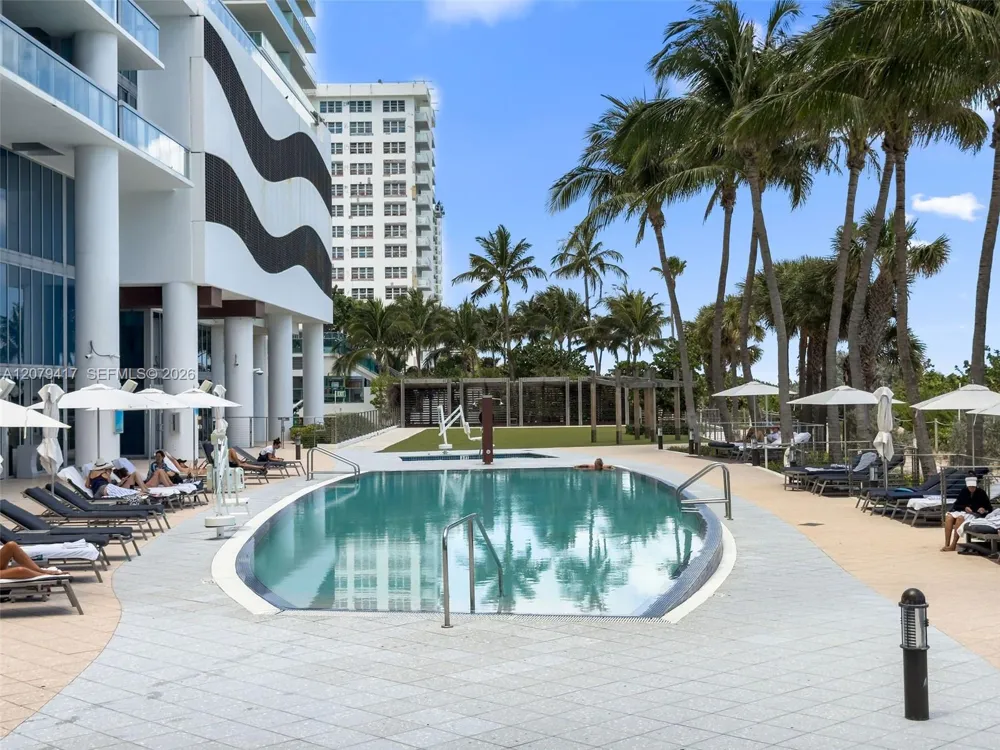 6801 Collins Ave #1401 Miami Beach, FL 33141
