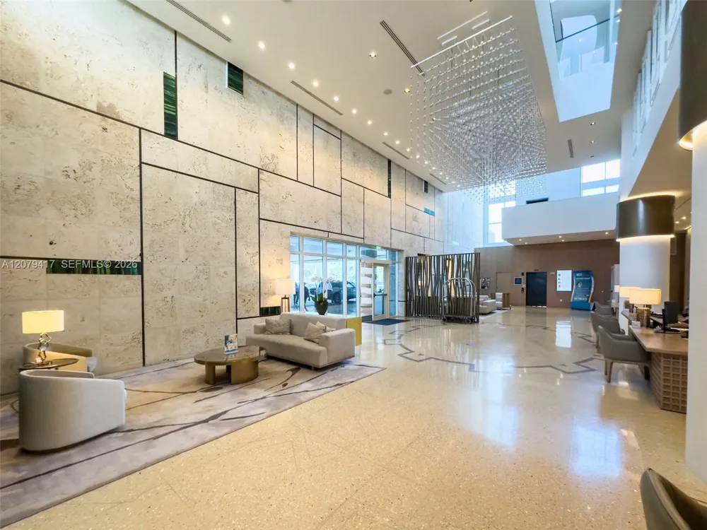 6801 Collins Ave #1401 Miami Beach, FL 33141