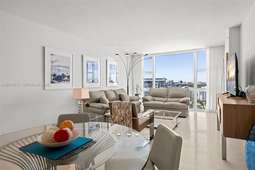 6801 Collins Ave #1401 Miami Beach, FL 33141